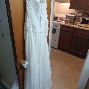 Wedding dress